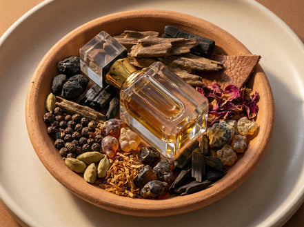 Attar Oud Hamadan - Cuir, Encens, Rose Noire Profonde & Force - Essences Agape 60397656