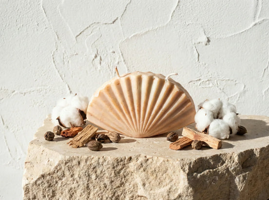 Bougie Artisanale Naturelle Musc & Cèdre - Ancrage & Sérénité - Essences Agape 41774091