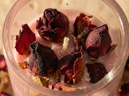 Bougie Artisanale Rose & Myrrhe - Douceur Sacrée - Essences Agape 49904470