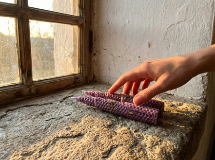 Bougie Artisanale abeille Romarin - Énergie & Clarté - Essences Agape 358684