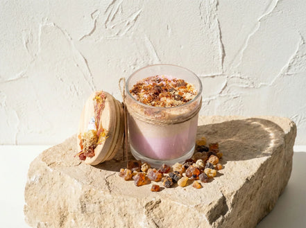 Bougie Artisanale de sable Myrrhe & Ambre - Ancrage & Méditation - Essences Agape 62323015