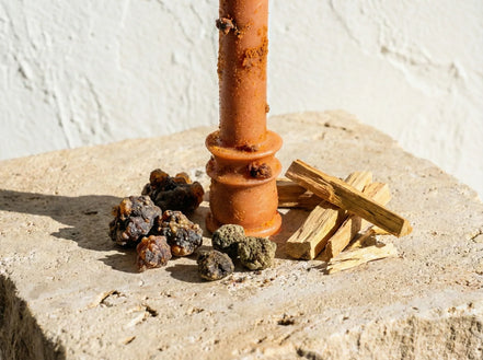 Bougie Chandelier Palo Santo & Myrrhe - Ancrage & Force - Essences Agape 66659843