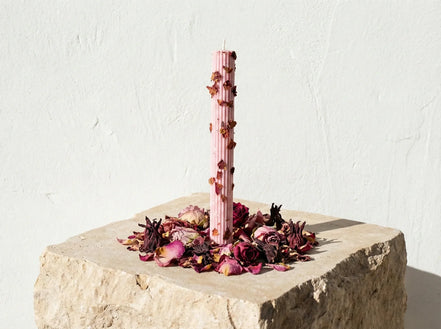 Bougie Pilier Romain Rose & Hibiscus - Amour & Éclat Floral - Essences Agape 19245120