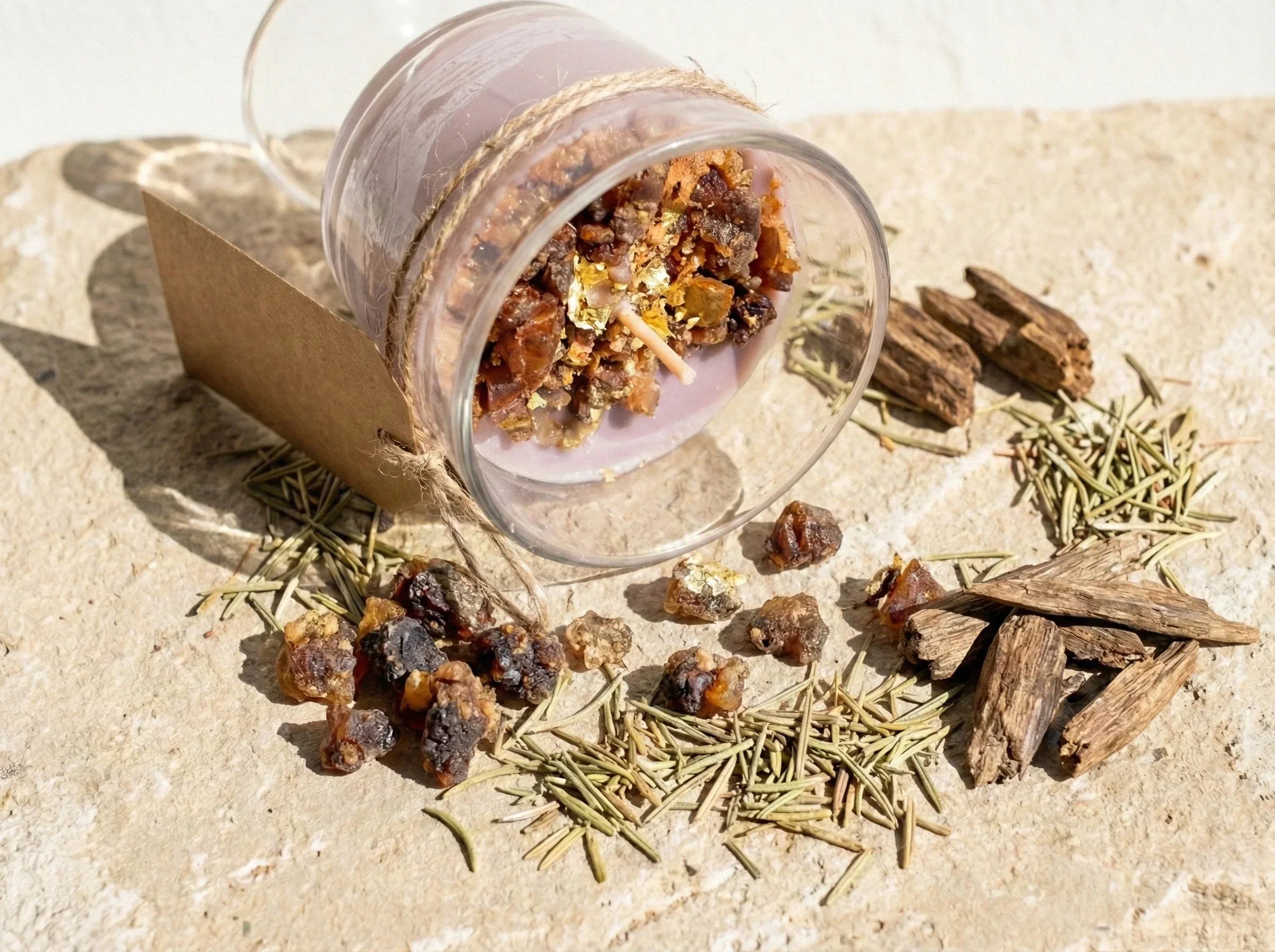 Bougie Romarin & Oud - Clarté Mentale & Énergie Spirituelle - Essences Agape 43523365