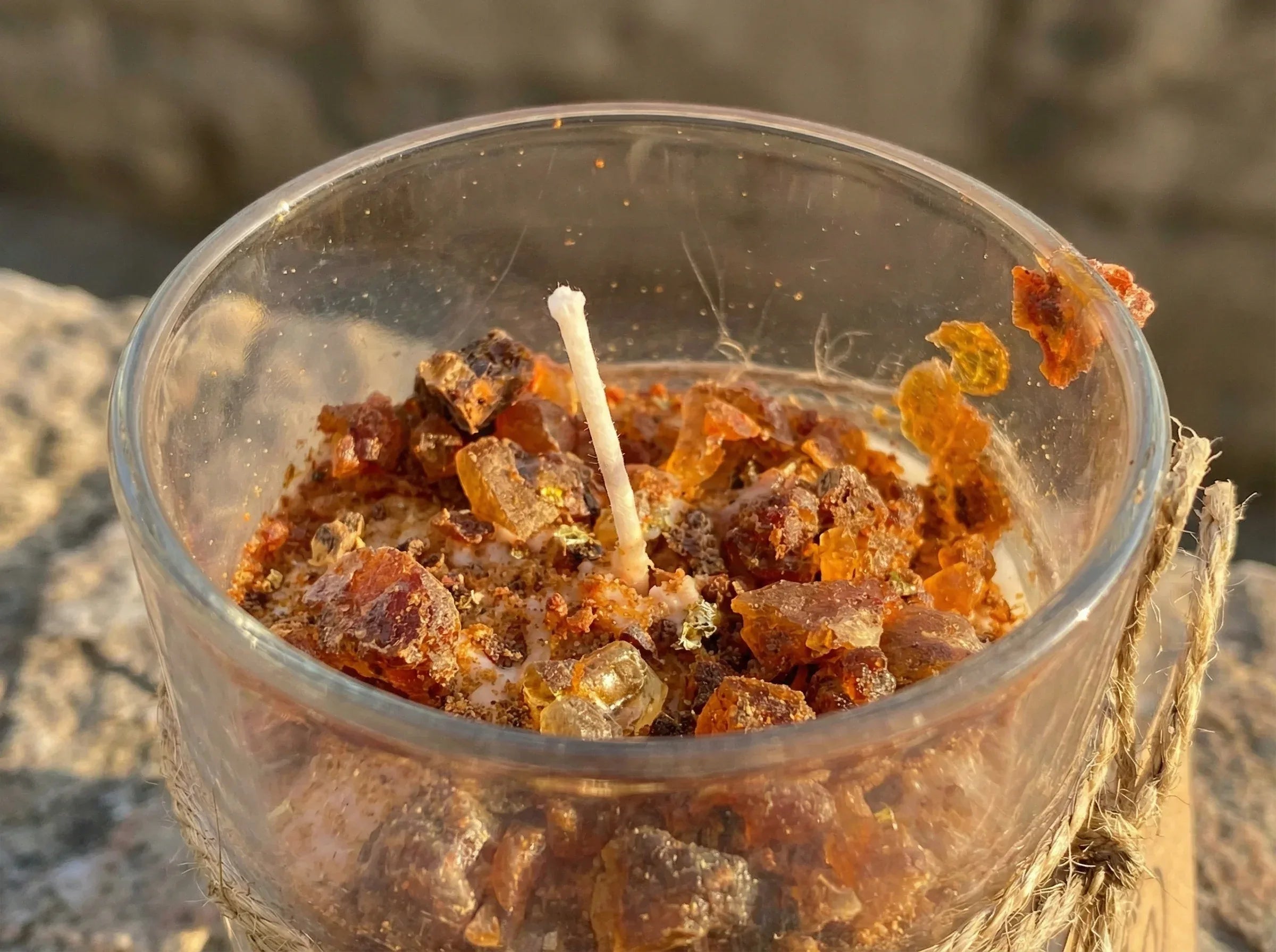 Bougie Romarin & Oud - Clarté Mentale & Énergie Spirituelle - Essences Agape 89854680