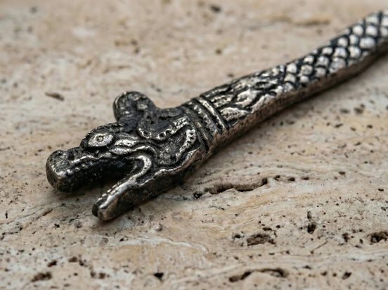 Broche romaine artisanale dragon - Sagesse & Mémoire Antique - Essences Agape 81311757