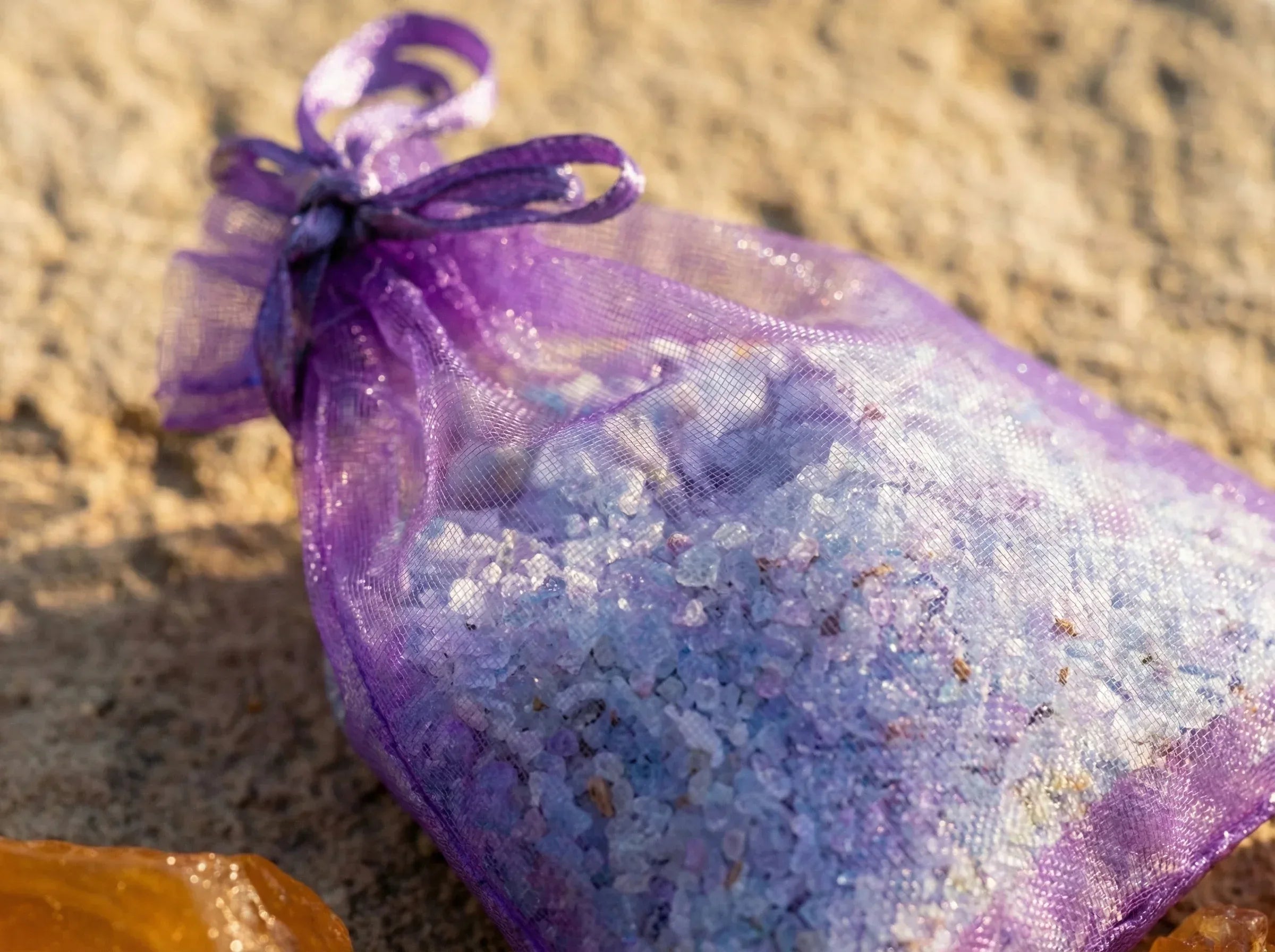 Coffret Cadeau Ambre & Oud - Rituel d'Ancrage Profond - Essences Agape 16055604