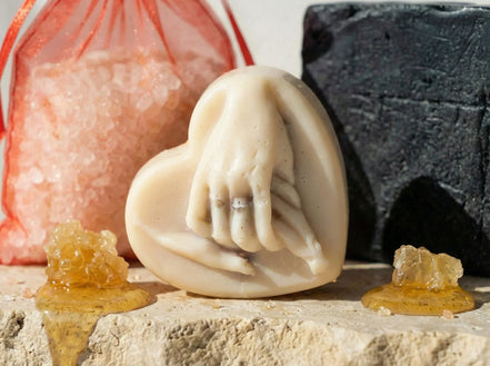 Coffret Cadeau Lait de Chamelle & Oud - Voyage Sensoriel - Essences Agape 40021970