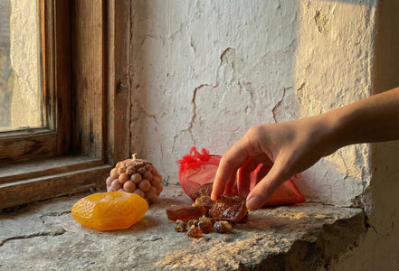 Coffret Cadeau Myrrhe & Cacao - Éveil des Sens & Protection - Essences Agape 53724922