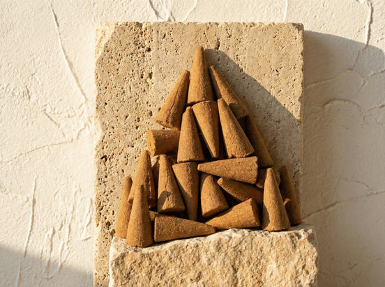 Encens de Prière Cônes Benjoin - Synergie & Élévation Spirituelle - Essences Agape 99905338