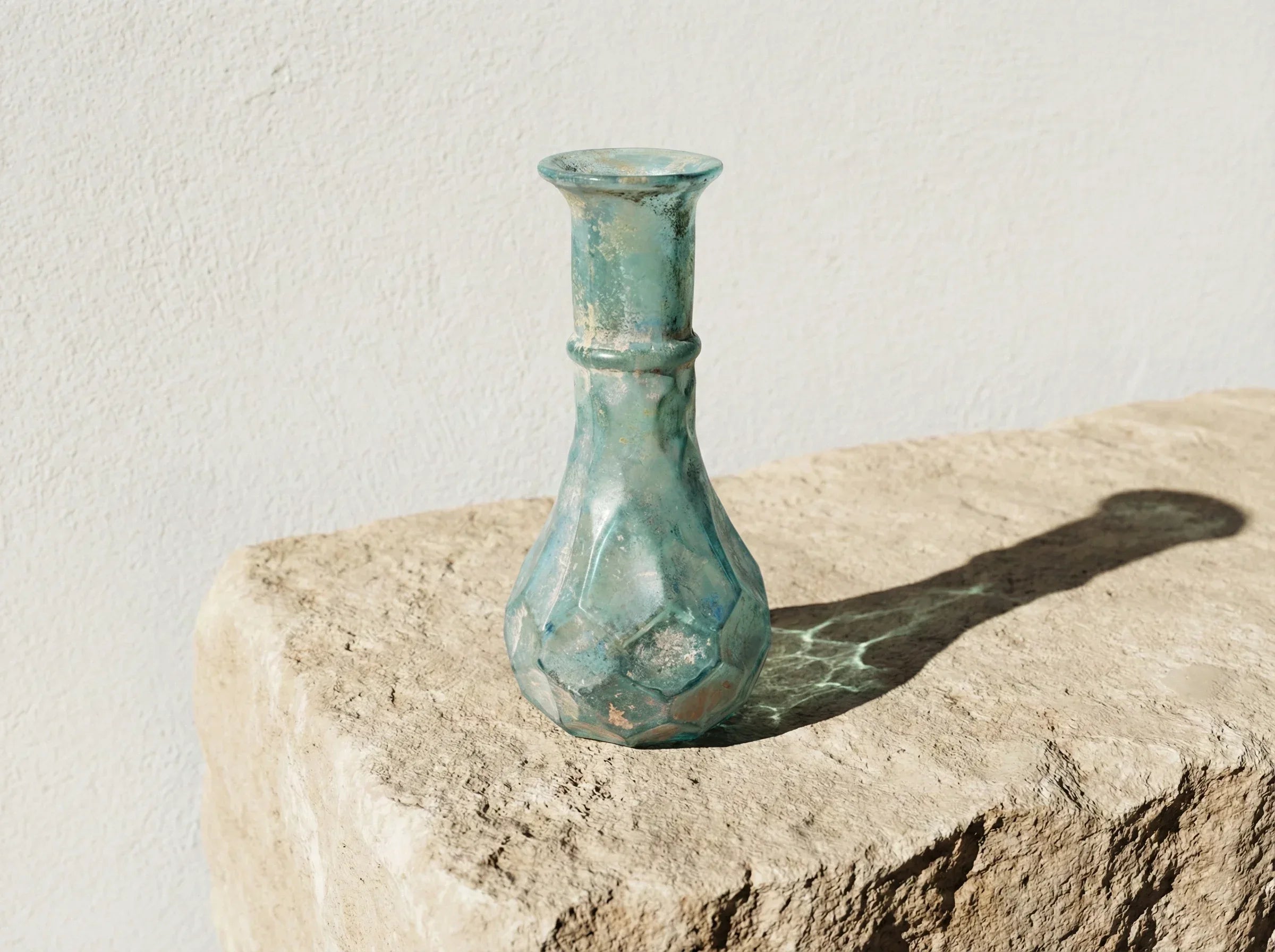 Fiole romaine Facettée Bleue - Structure & Géométrie Sacrée - Essences Agape 68690266