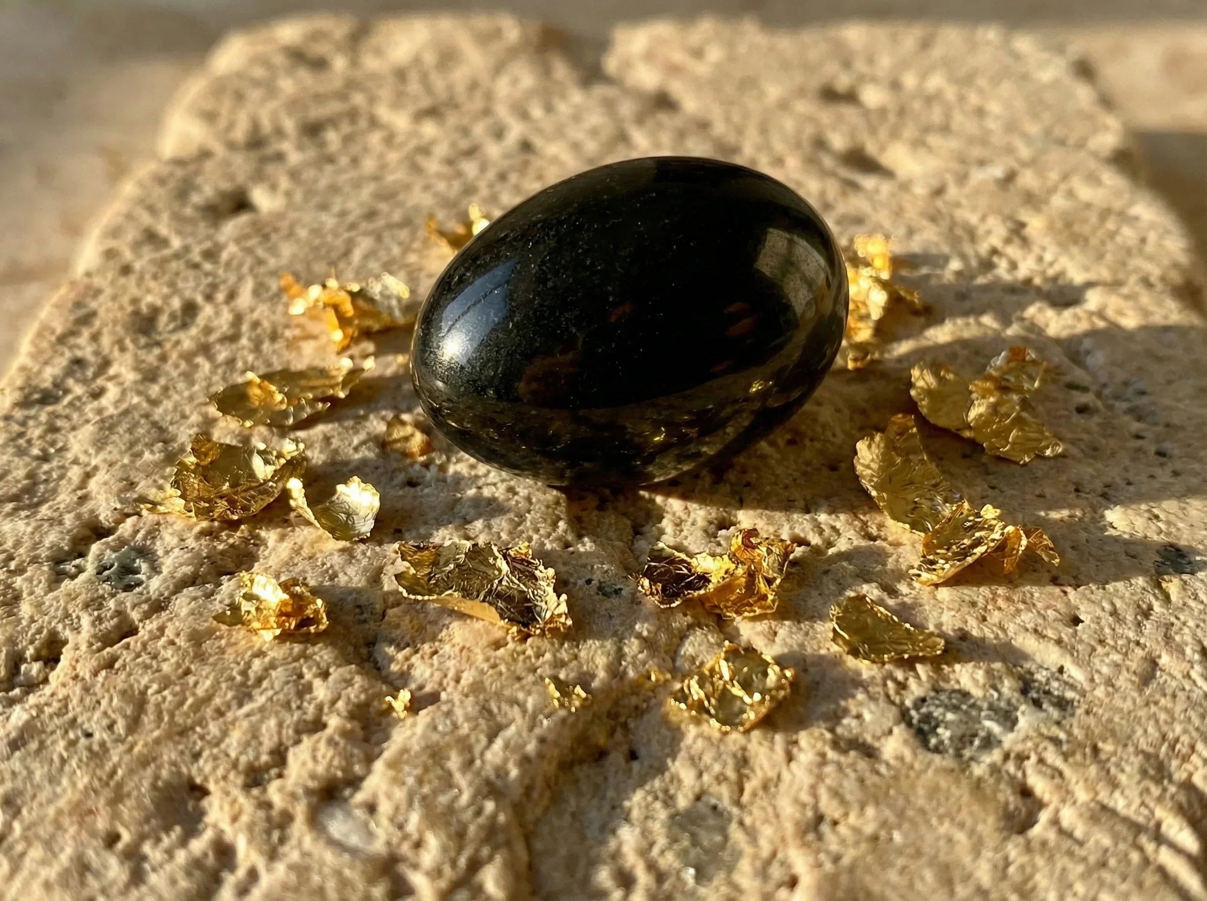 Pierre de soin chakras Jade Noir Poli - Protection & Ombre & Force - Essences Agape 78206424