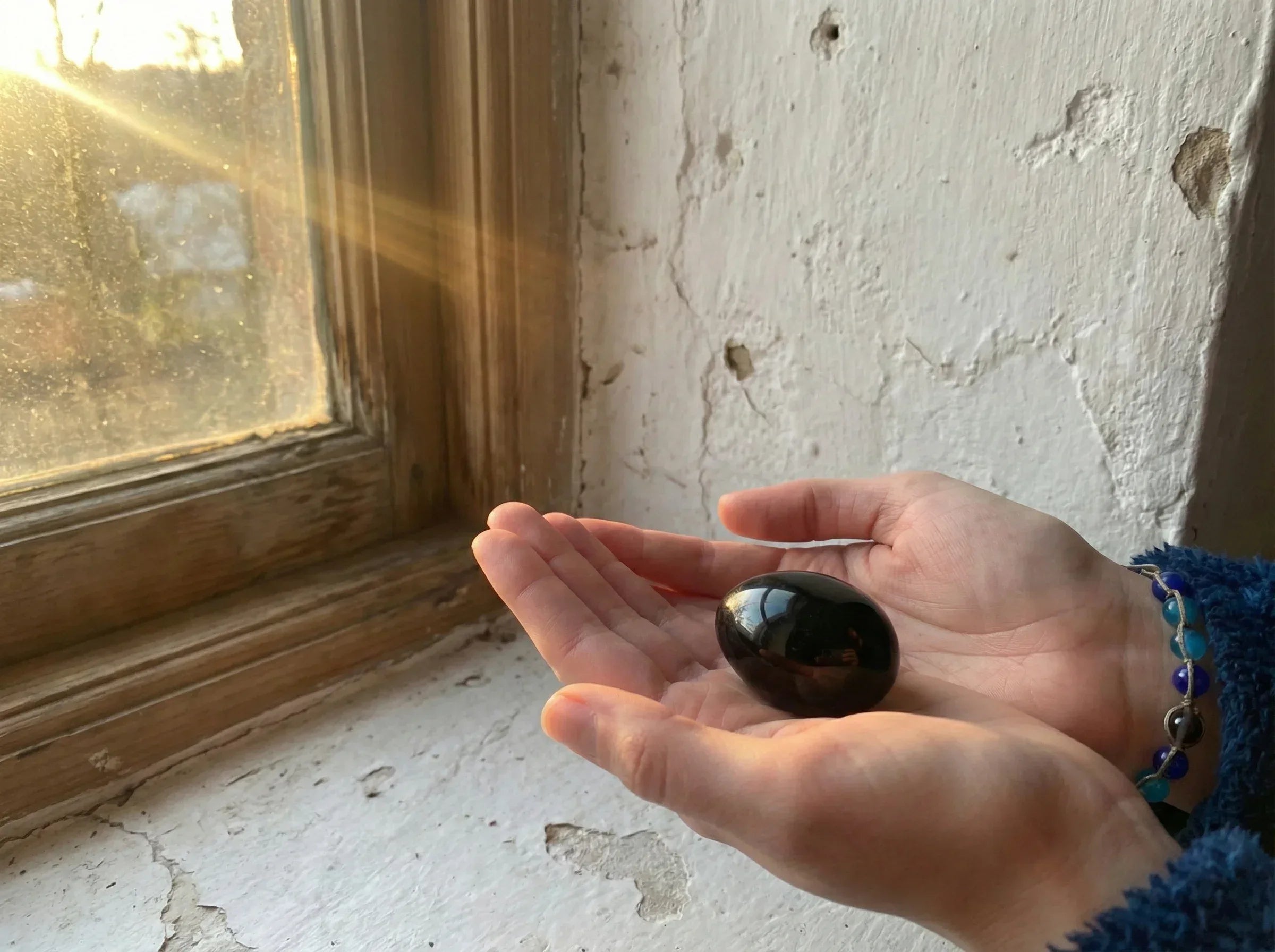 Pierre de soin chakras Jade Noir Poli - Protection & Ombre & Force - Essences Agape 52712127