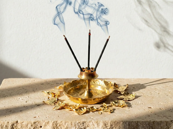 Porte encens Laiton Minimaliste - Élégance, Or Divin & Harmonie - Essences Agape 51908218