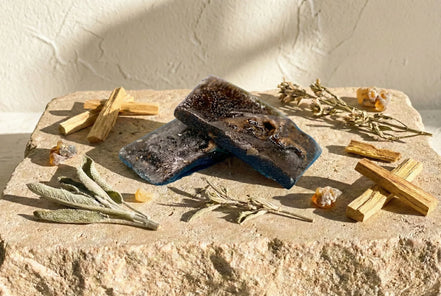 Résine d'encens concentré Palo Santo & Sauge - Nettoyage Pur et Or - Essences Agape 69496049