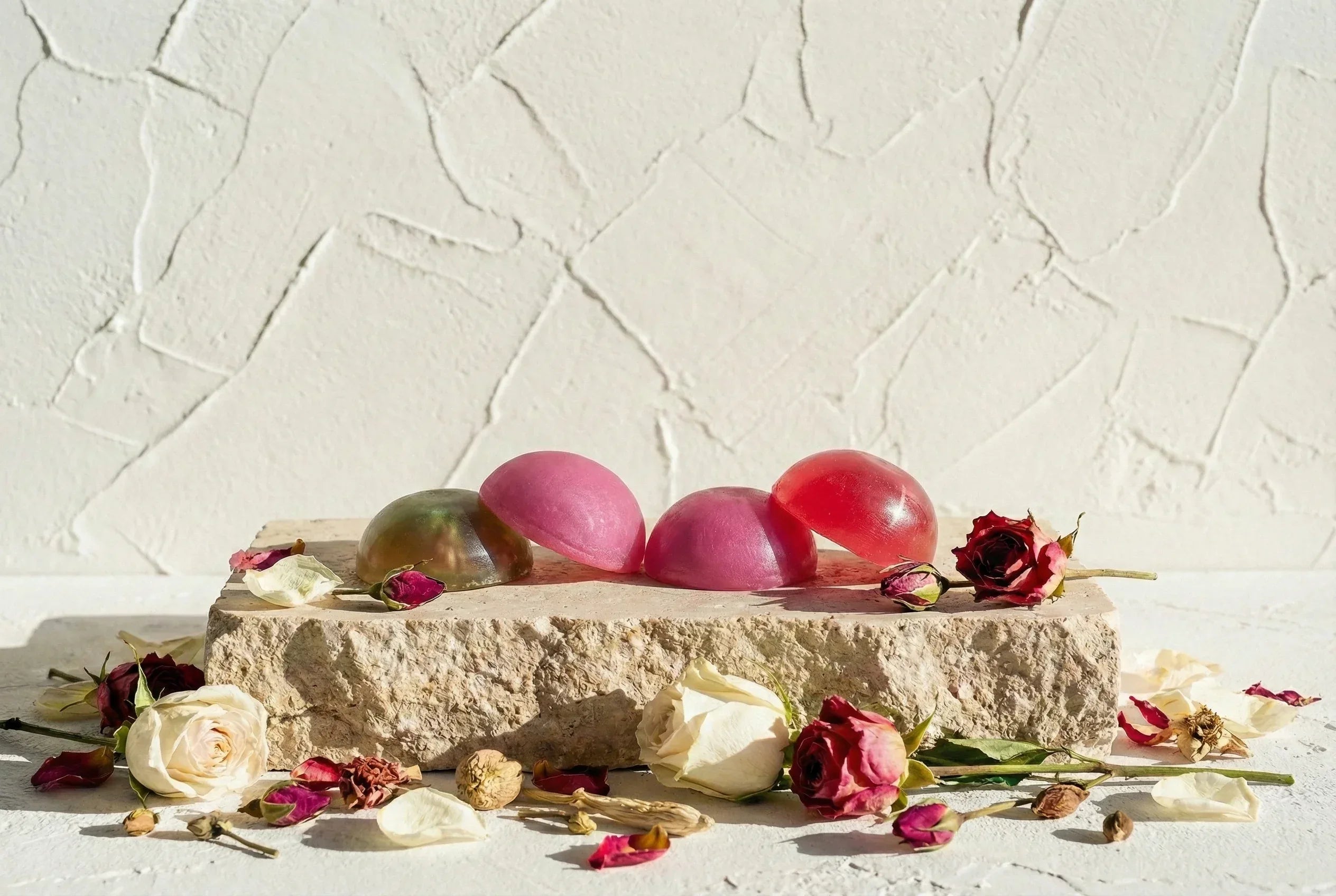 Savon artisanal bio Rose - Union, Beauté Florale et Équilibre - Essences Agape 37754191