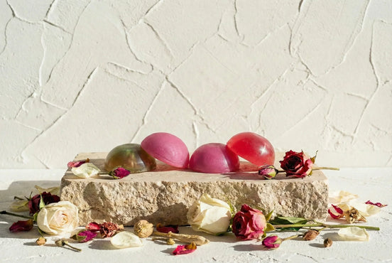 Savon artisanal bio Rose - Union, Beauté Florale et Équilibre - Essences Agape 37754191