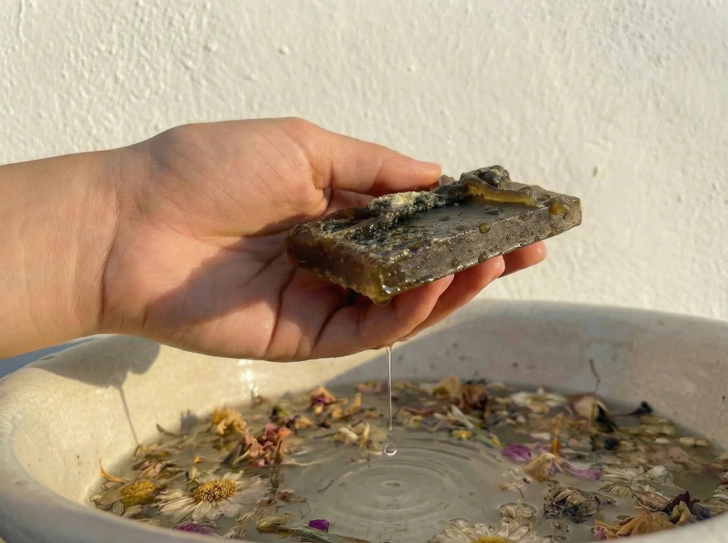 Savon fait maison Spiruline et sel - Vivacité et Ancrage Marin Pur - Essences Agape 54371563