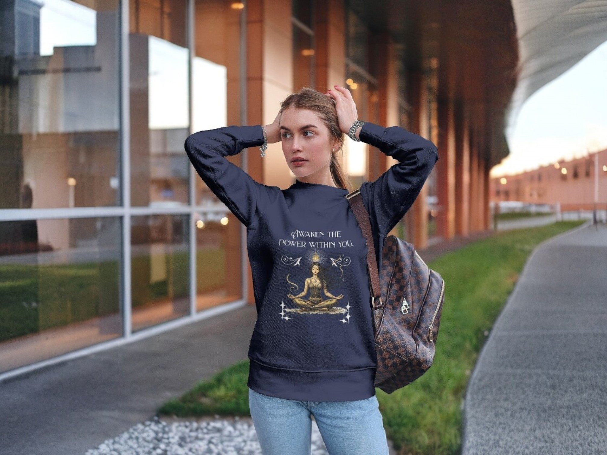 Sweatshirt art, loi de l'attraction, confiance en soi, sweat col rond - Essences Agape 27122321