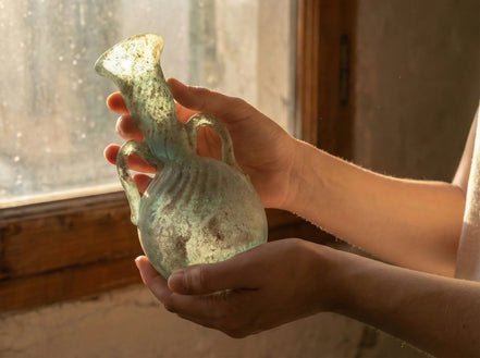 Verrerie romaine artisanale Amphore Torsadée - Souffle & Spirale - Essences Agape 17006631