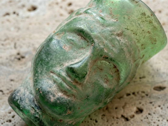 Verrerie romaine artisanale Vase Tête - Gardien Vert & Sagesse - Essences Agape 51737732