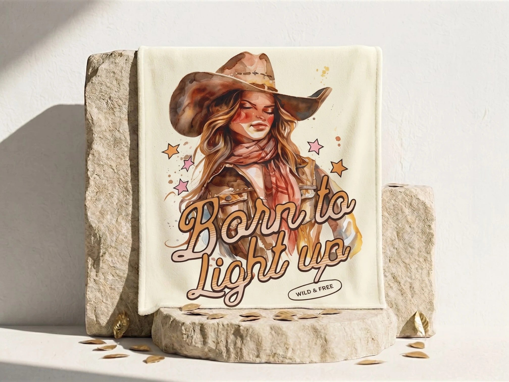Couverture polaire beige avec illustration d'une cowgirl et l'inscription 